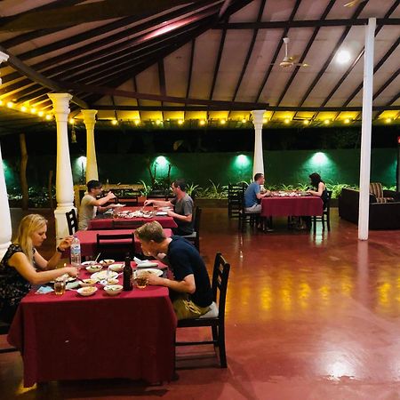 Tishan Holiday Resort بولاناروفاي المظهر الخارجي الصورة