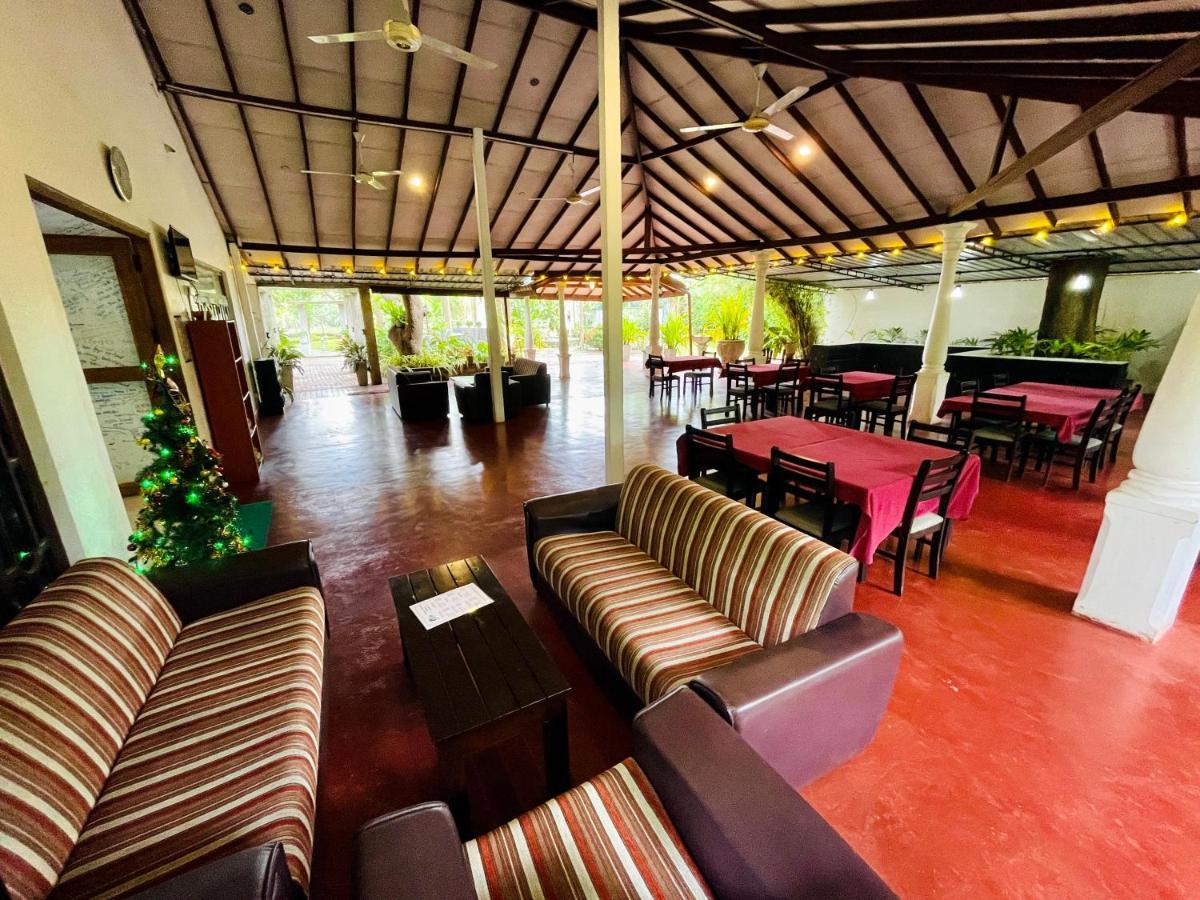 Tishan Holiday Resort بولاناروفاي المظهر الخارجي الصورة